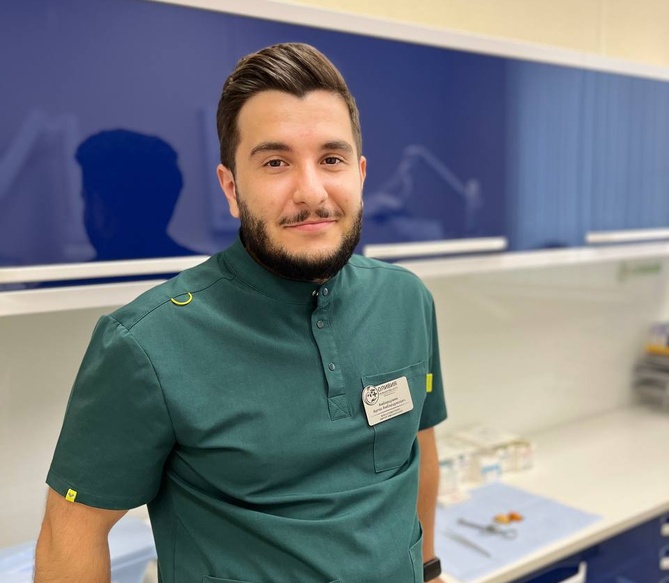 Врач-стоматолог-хирург Врач-стоматолог-хирург